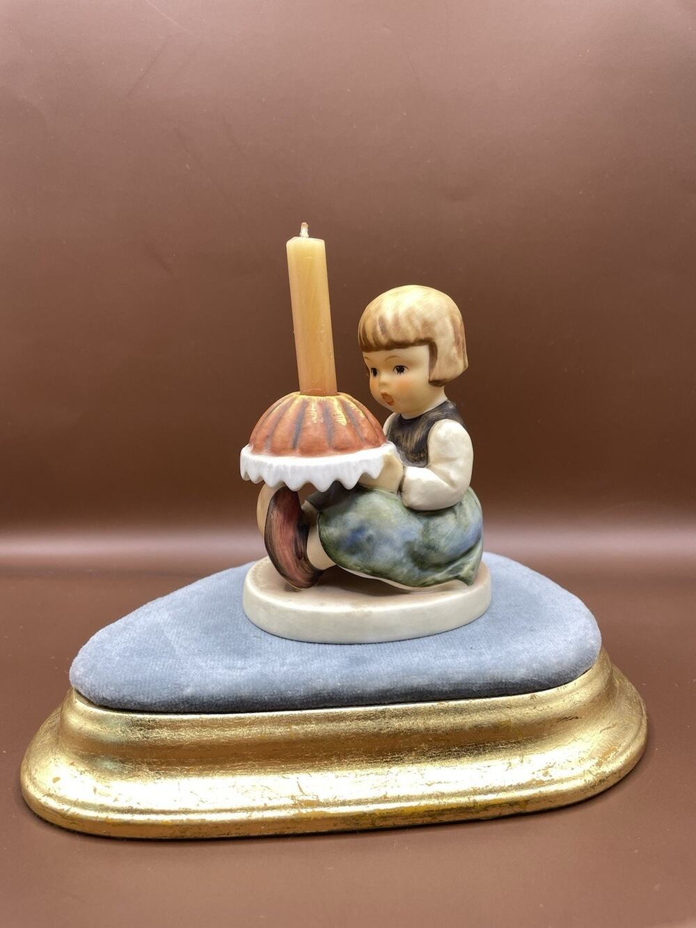Vintage Goebel Hummel BIRTHDAY CAKE Figurine Candleholder #779 Hum 338 TMK-6 CIB
